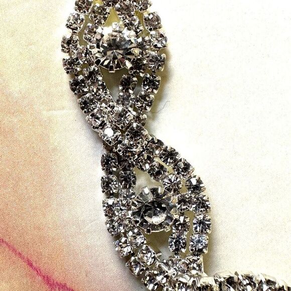 Faux Diamond bracelet - Picture 4 of 7